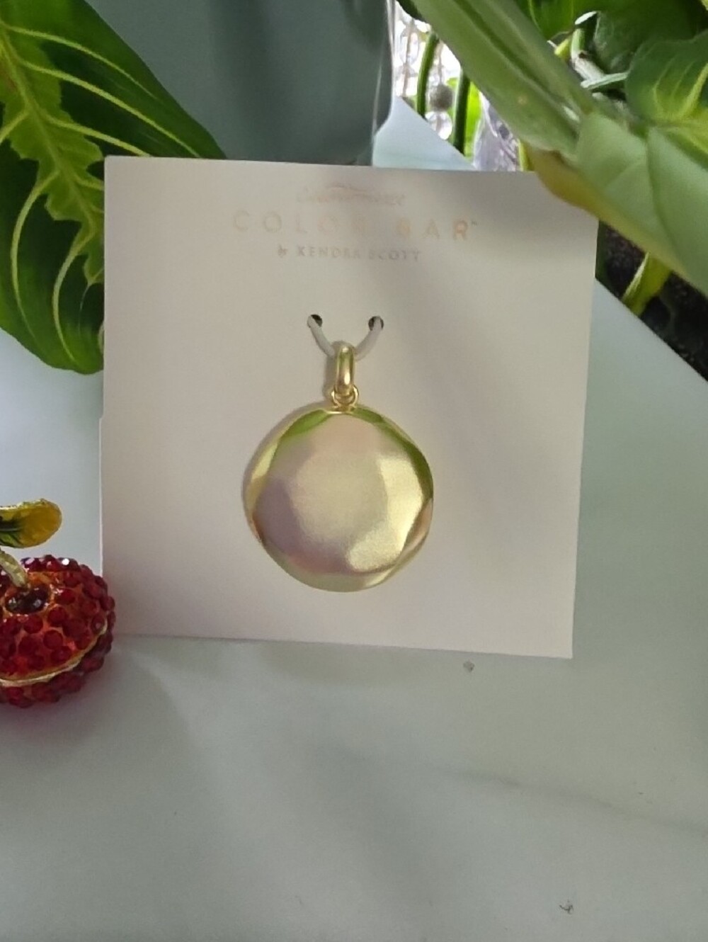 Kendra Scott Gold Compact Locket - Picture 2 of 2